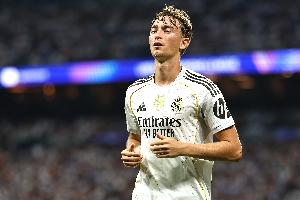 马卡：赫伊森不确定能踢本轮西甲 皇马中卫仅剩吕迪格阿拉巴2人