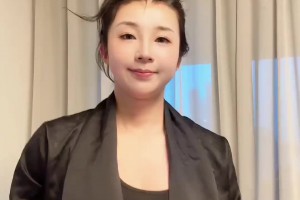 源哥这大体格！张曼源晒手搓颜料转场视频：80kg的春天！